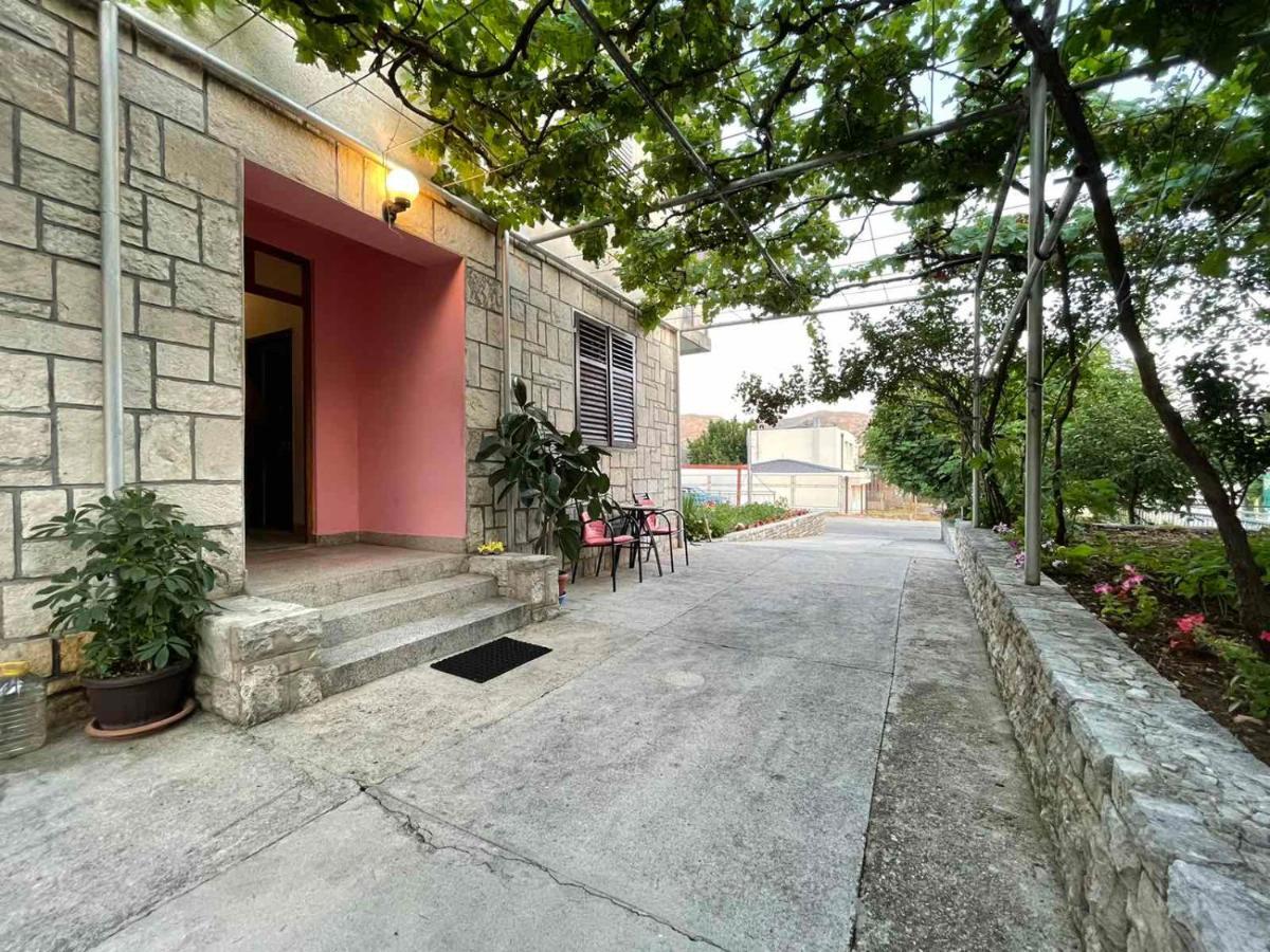Apartmani Miro Trebinje Esterno foto