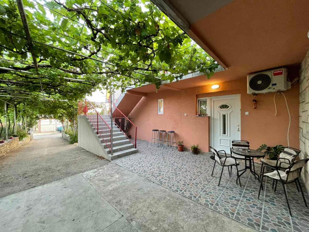 Apartmani Miro Trebinje Esterno foto